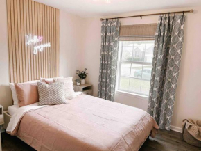 Private 3bd, 2ba Vacation Home Central to Historic Savannah & Tybee